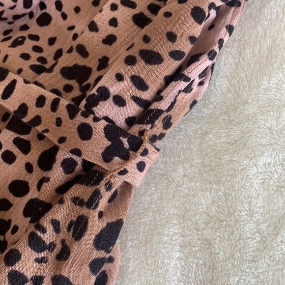 GENTLE FAWN leopard print sleeveless v neck wrap top M - Picture 6 of 8